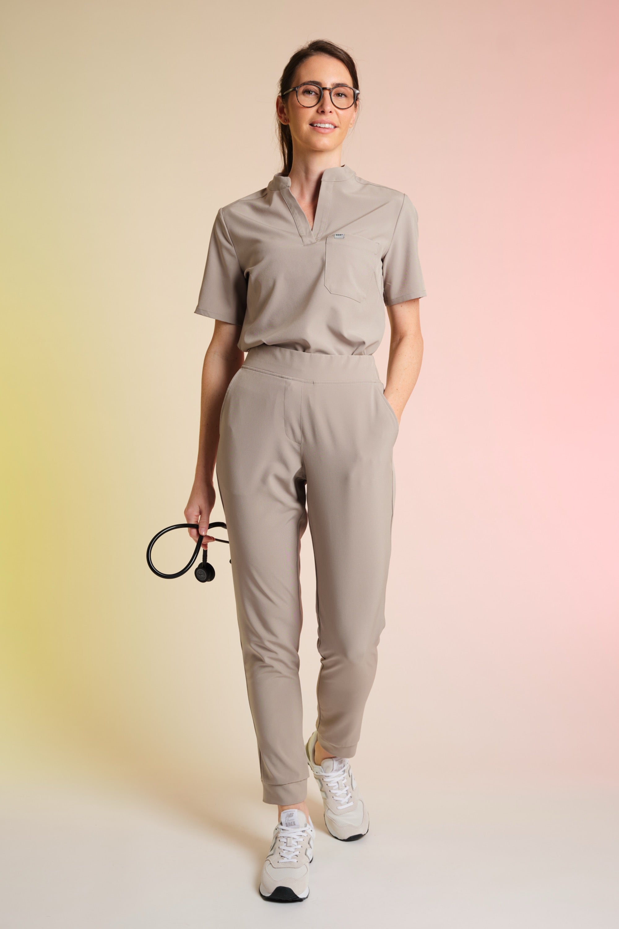 Active Scrub Top "Jackie" – Beige