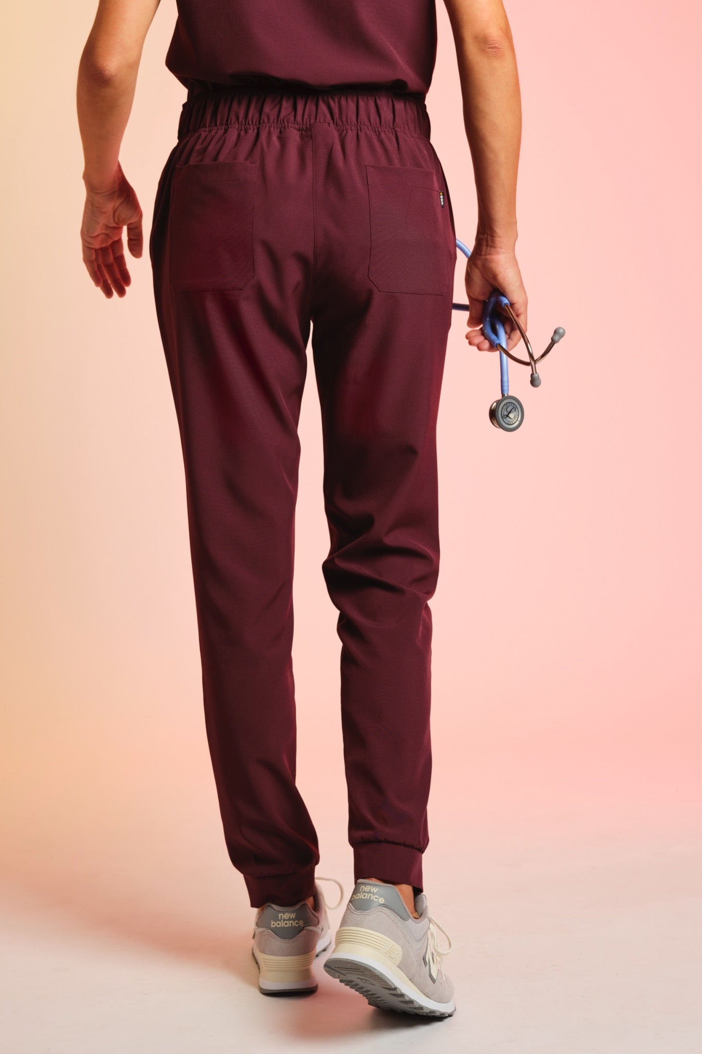 Active Scrub Pants "Tessa" – Bordeaux
