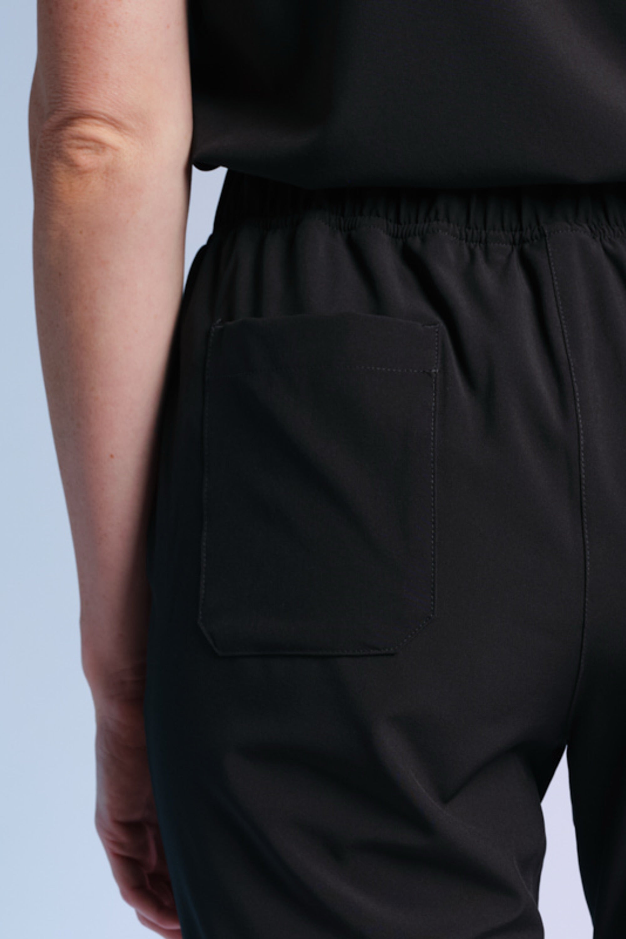 Active Scrub Pants "Tessa" – Black