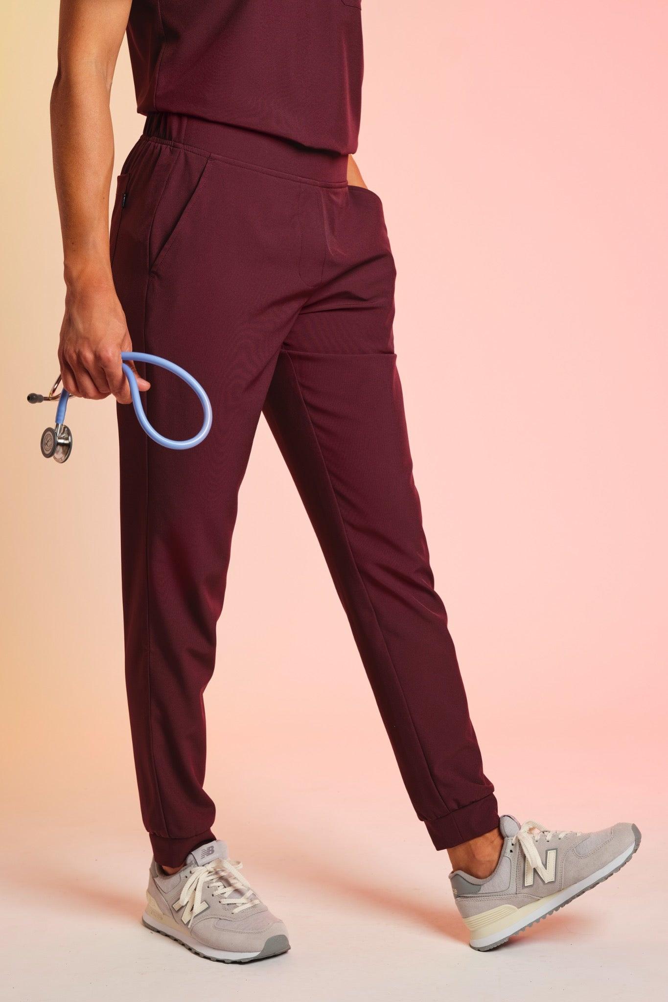 Active Scrub Pants "Tessa" – Bordeaux