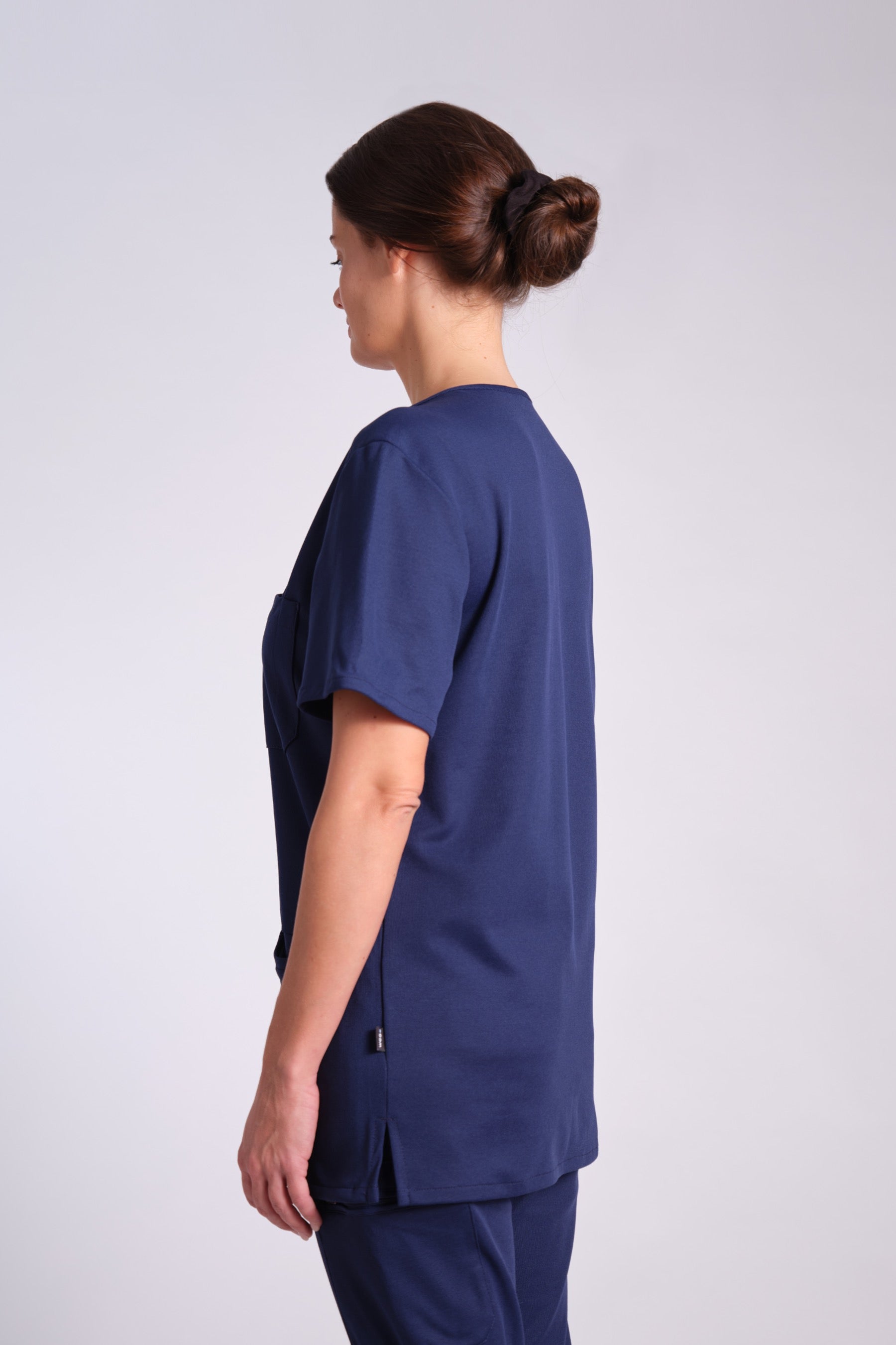 Comfort Scrub Top "Indira" – Blue (Regular Fit)