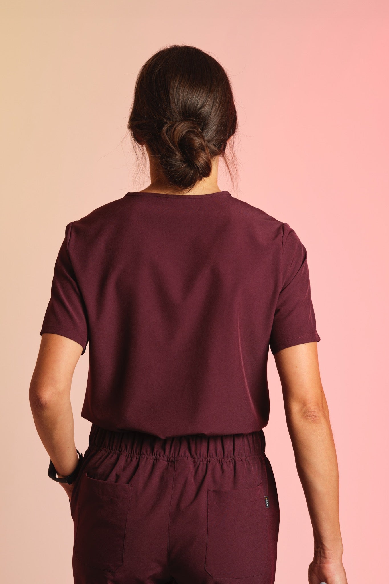 Active Scrub Top "Serena" – Bordeaux