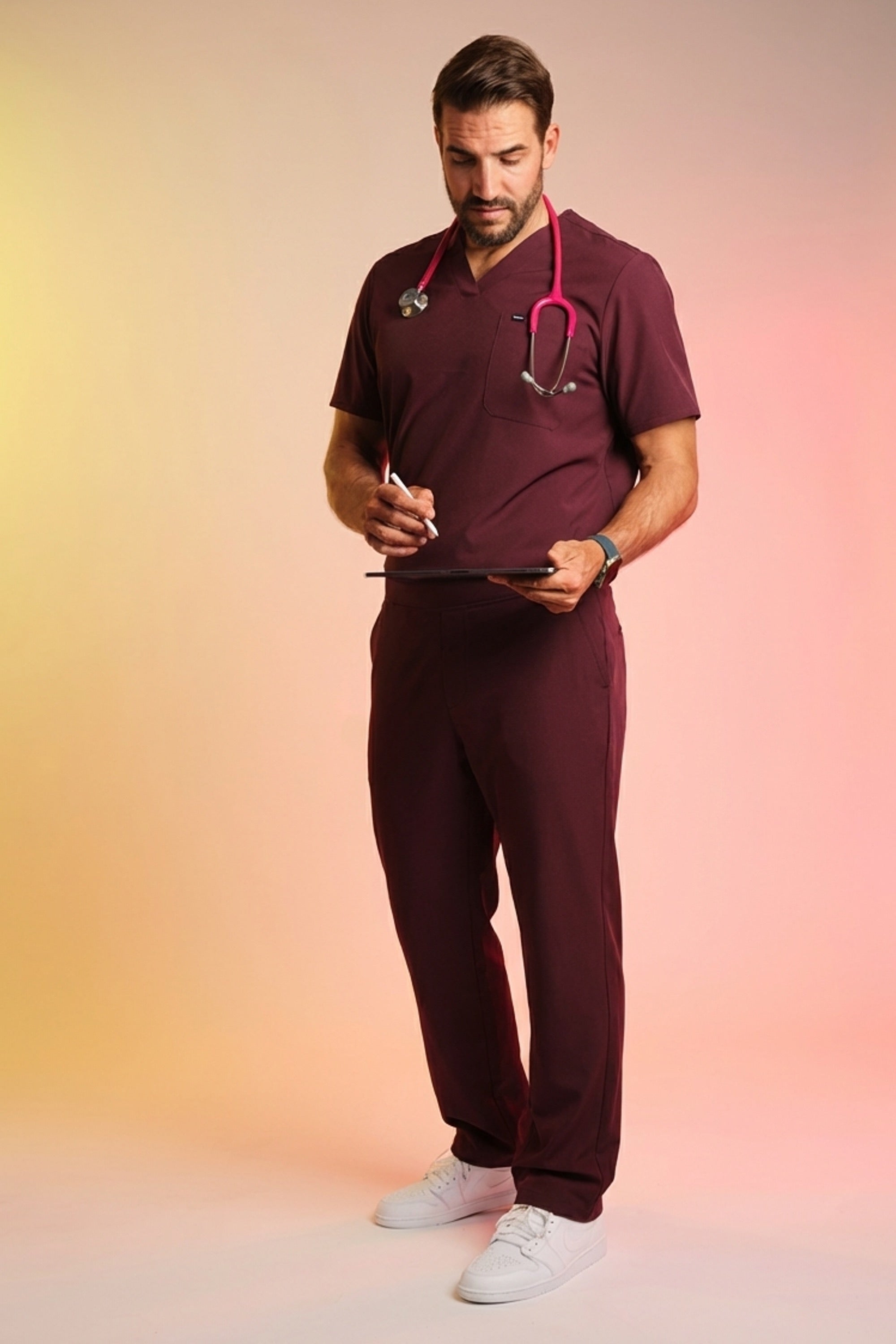 Active Scrub Top "Pete" – Bordeaux